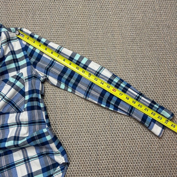 Vans Flannel Long Sleeve Plaid Button Up Shirt - Picture 10 of 11